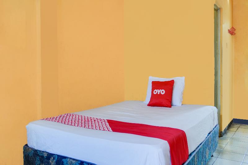 Spot On 91797 Mutiara Guest House image