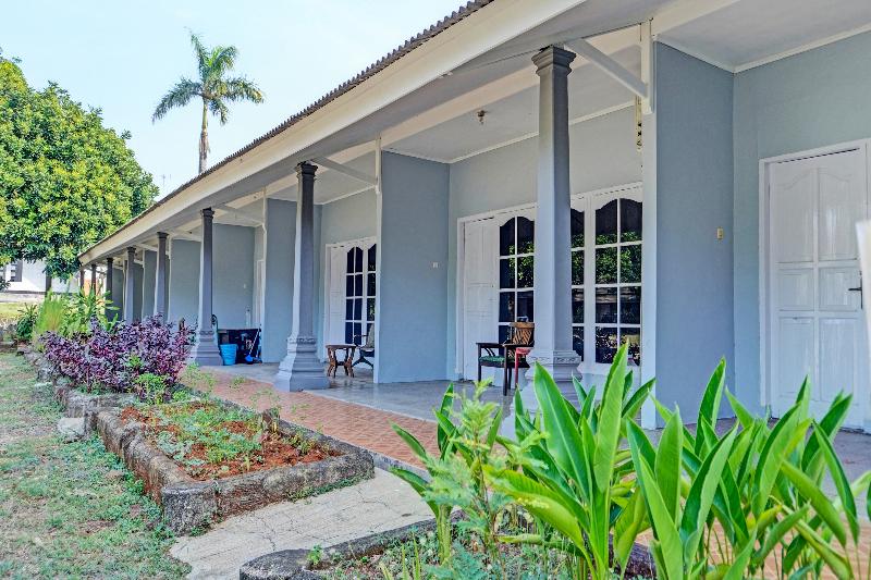 Oyo 91798 Hotel Grand Mutiara image