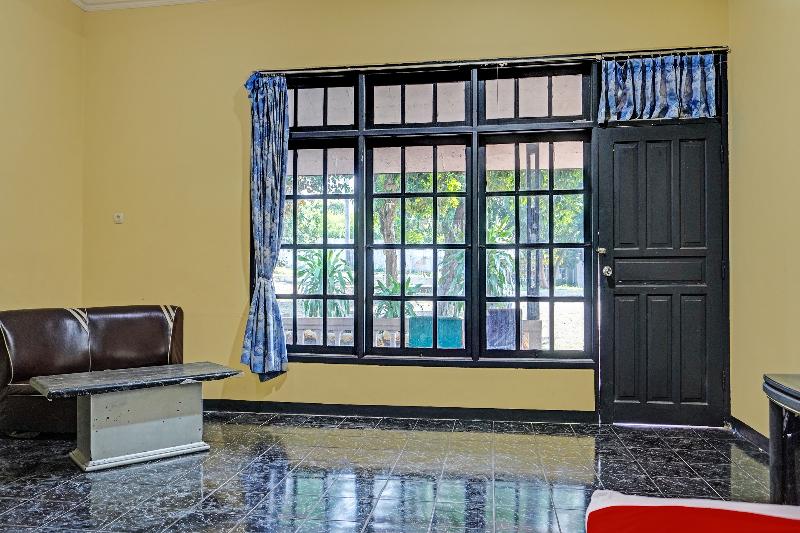 Oyo 91798 Hotel Grand Mutiara image
