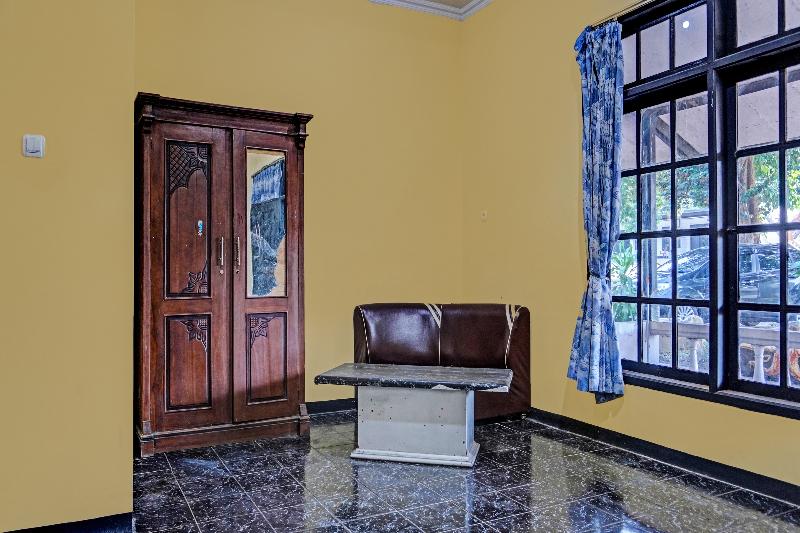 Oyo 91798 Hotel Grand Mutiara image