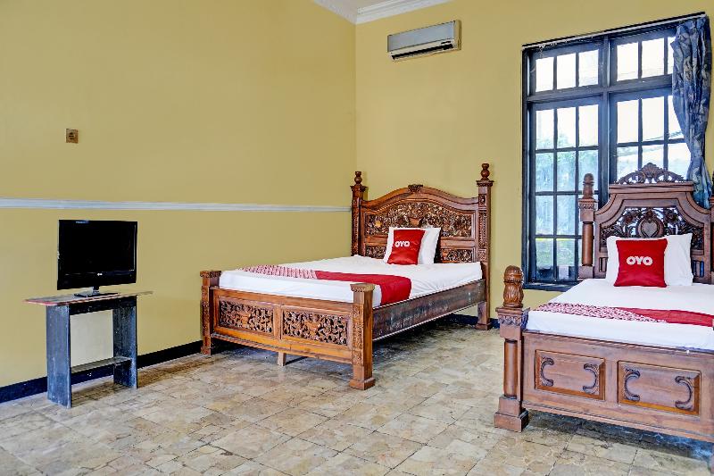 Oyo 91798 Hotel Grand Mutiara image