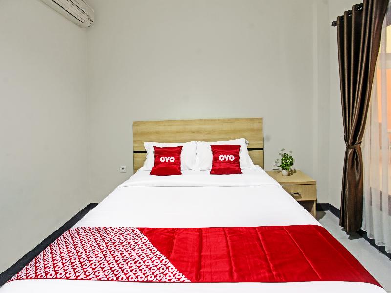 Collection O 91617 Hotel Mutiara Lombok image