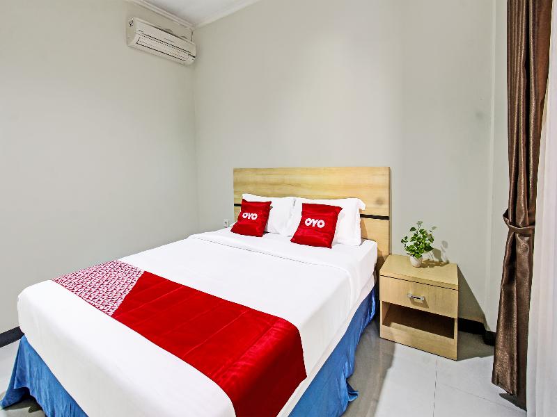 Collection O 91617 Hotel Mutiara Lombok image