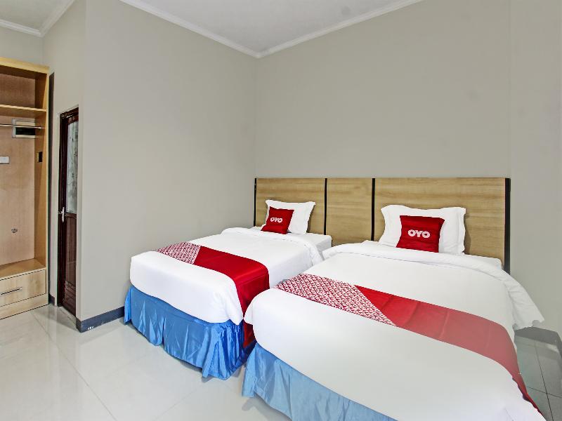 Collection O 91617 Hotel Mutiara Lombok image