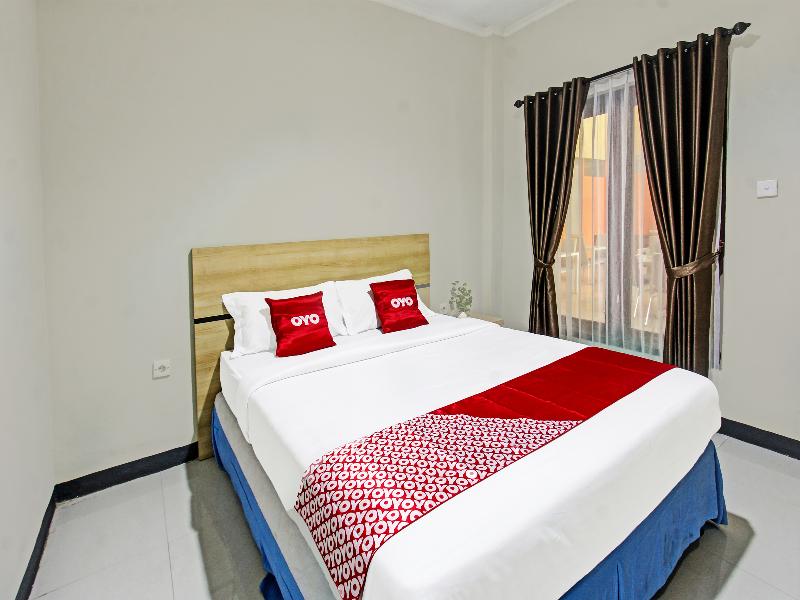 Collection O 91617 Hotel Mutiara Lombok image