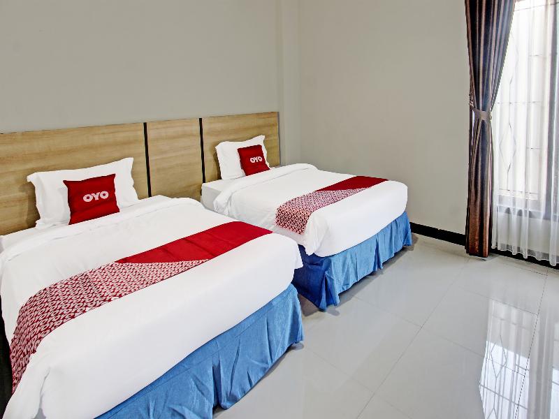Collection O 91617 Hotel Mutiara Lombok image