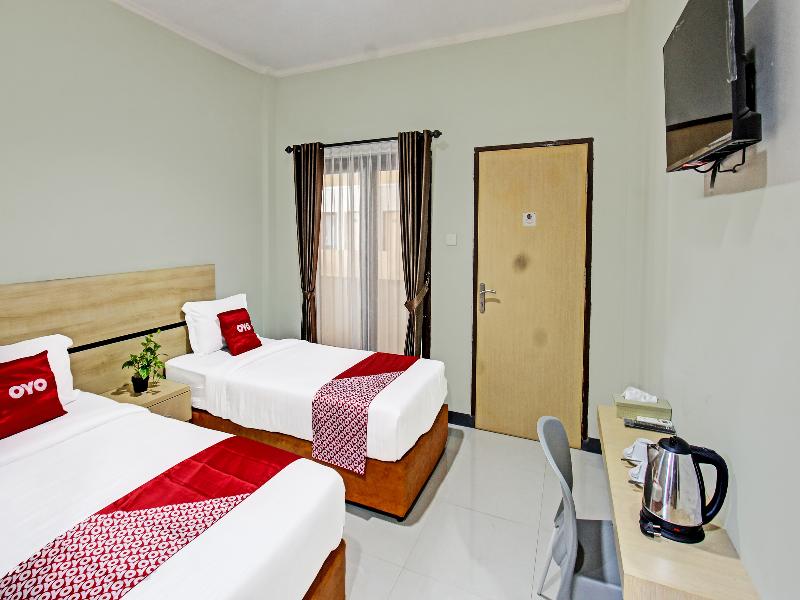 Collection O 91617 Hotel Mutiara Lombok image