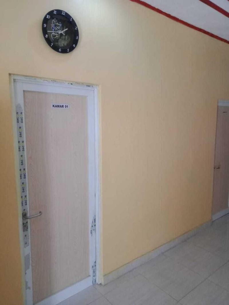 Express O 91371 Wisma Nadira image