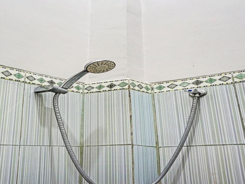 Oyo 91599 Penginapan Mutiara Madiun image