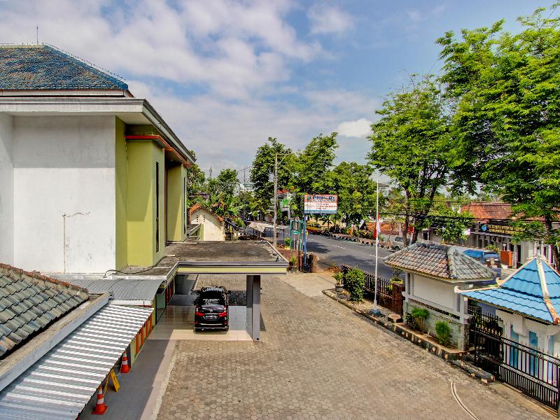 Oyo 91748 Wisma Pkpri Purworejo image