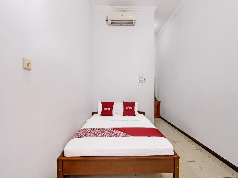 Oyo 91748 Wisma Pkpri Purworejo image