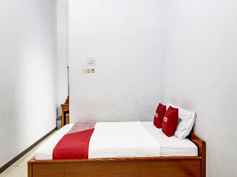 Oyo 91748 Wisma Pkpri Purworejo image