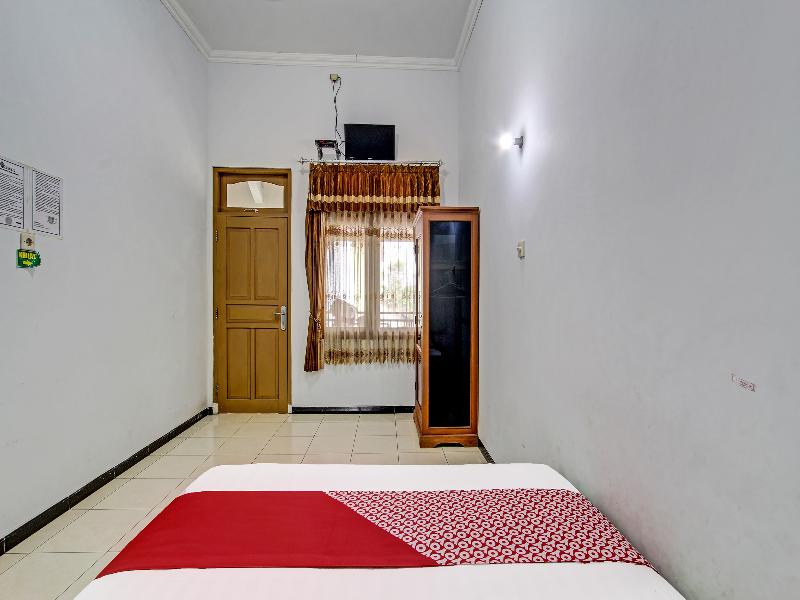 Oyo 91748 Wisma Pkpri Purworejo image