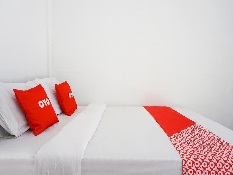 Oyo 91544 Homestay Biru Blukid image