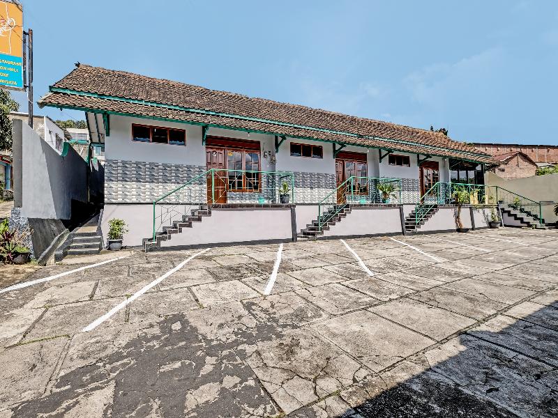 Spot On 91715 Hotel Citra Dewi 1