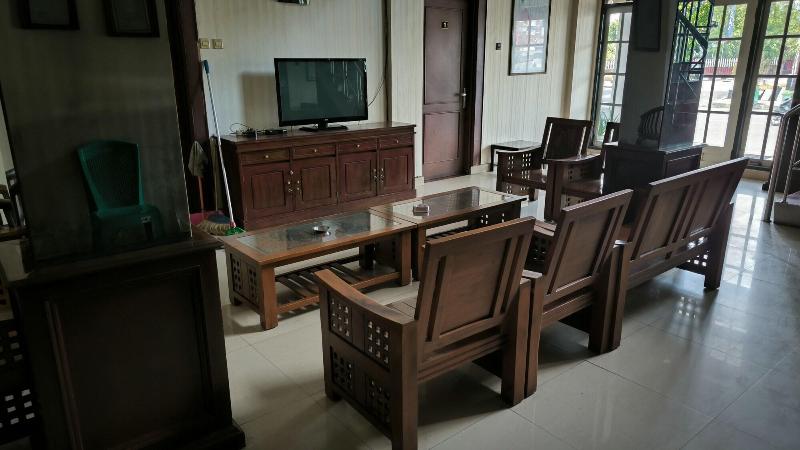 91525 Hotel Bugisan — main photo