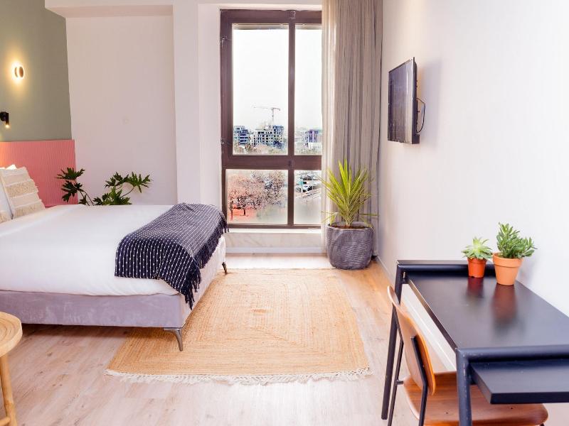 7EVEN Tel Aviv image