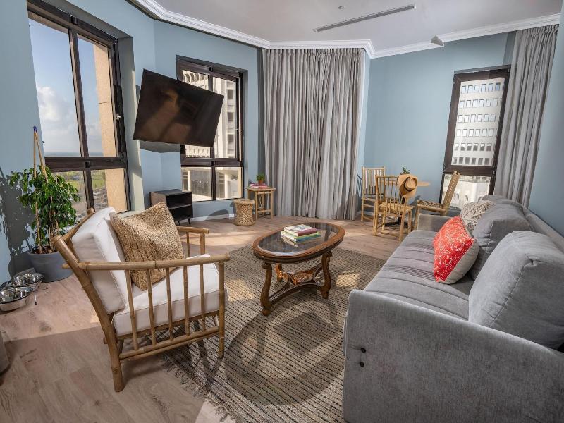 7EVEN Tel Aviv image
