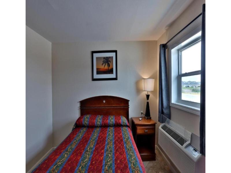 DOUBLE KING BED NON SMOKING — photo 5
