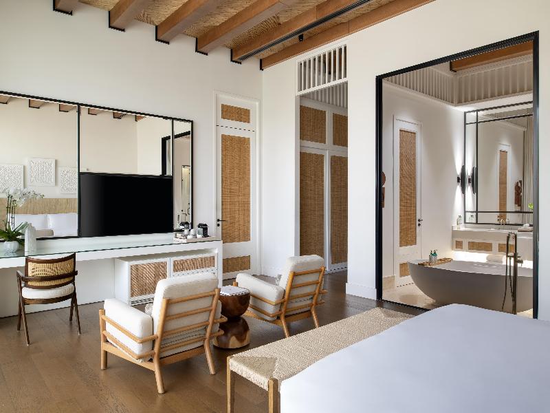 Maysan Doha Lxr Hotels & Resorts image