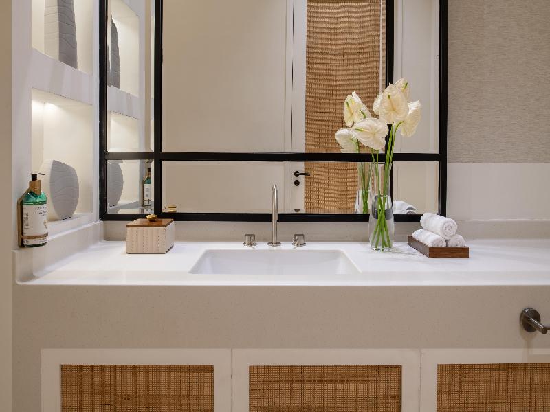 Maysan Doha Lxr Hotels & Resorts image