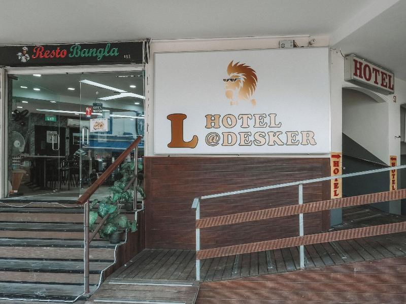 L Hotel @ 51 Desker image
