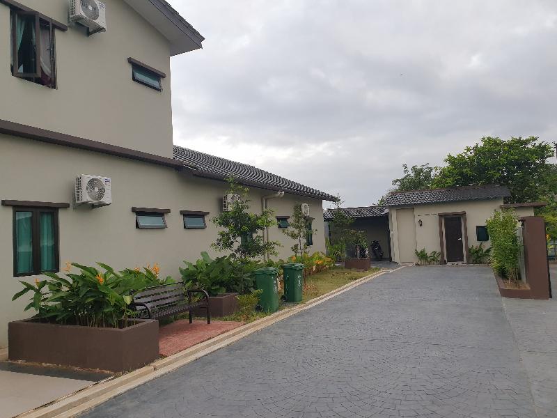 D'Qamar Guesthouse by ZUZU — photo 3