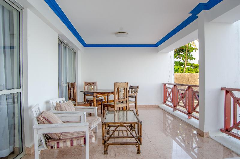 Sai Rock Beach Hotel & Spa image