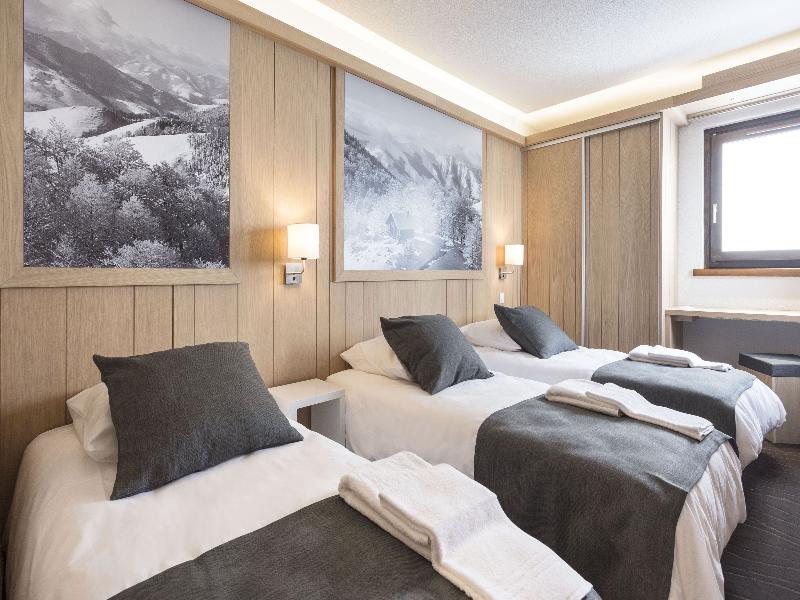Hotel Club Mmv Les Arolles image