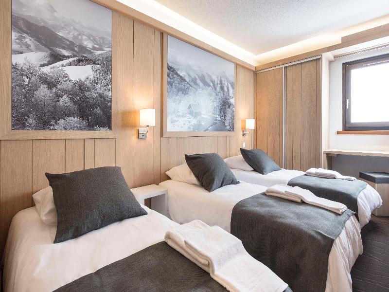 Hotel Club Mmv Les Arolles image