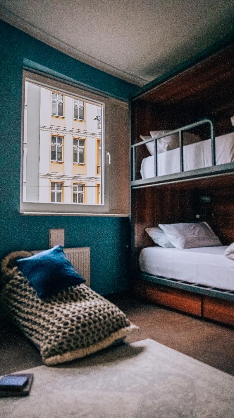 Selina Mitte Berlin image
