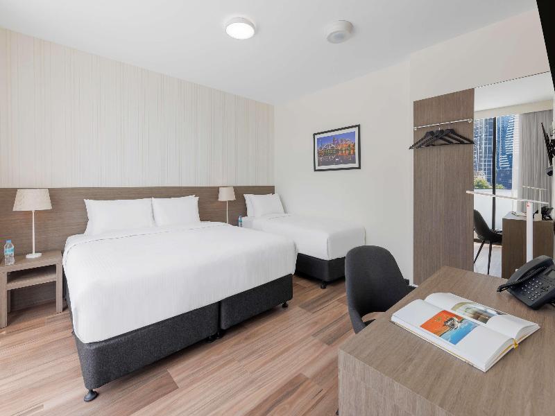Best Western Queen Victoria Market Hotel image