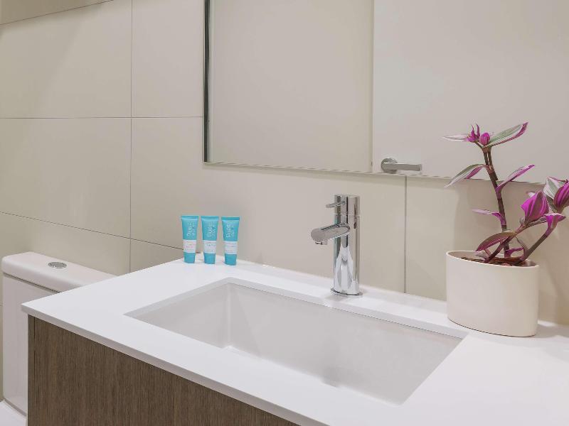 Best Western Queen Victoria Market Hotel image