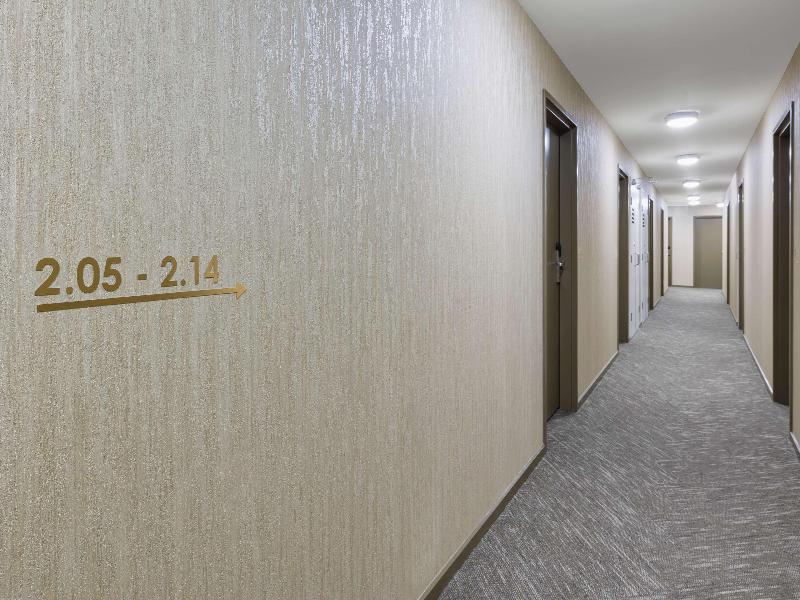 Best Western Queen Victoria Market Hotel image