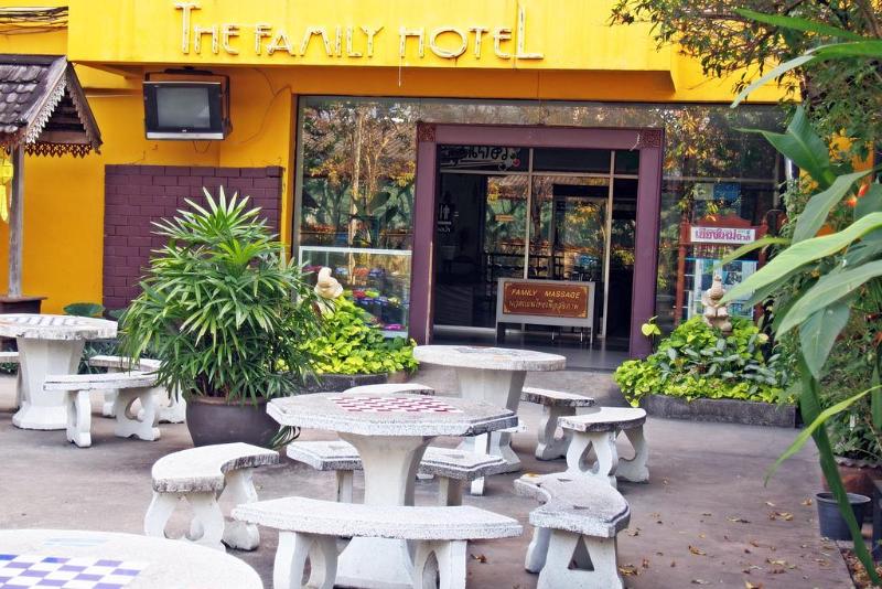 75409 Premium The Family Hotel — main photo