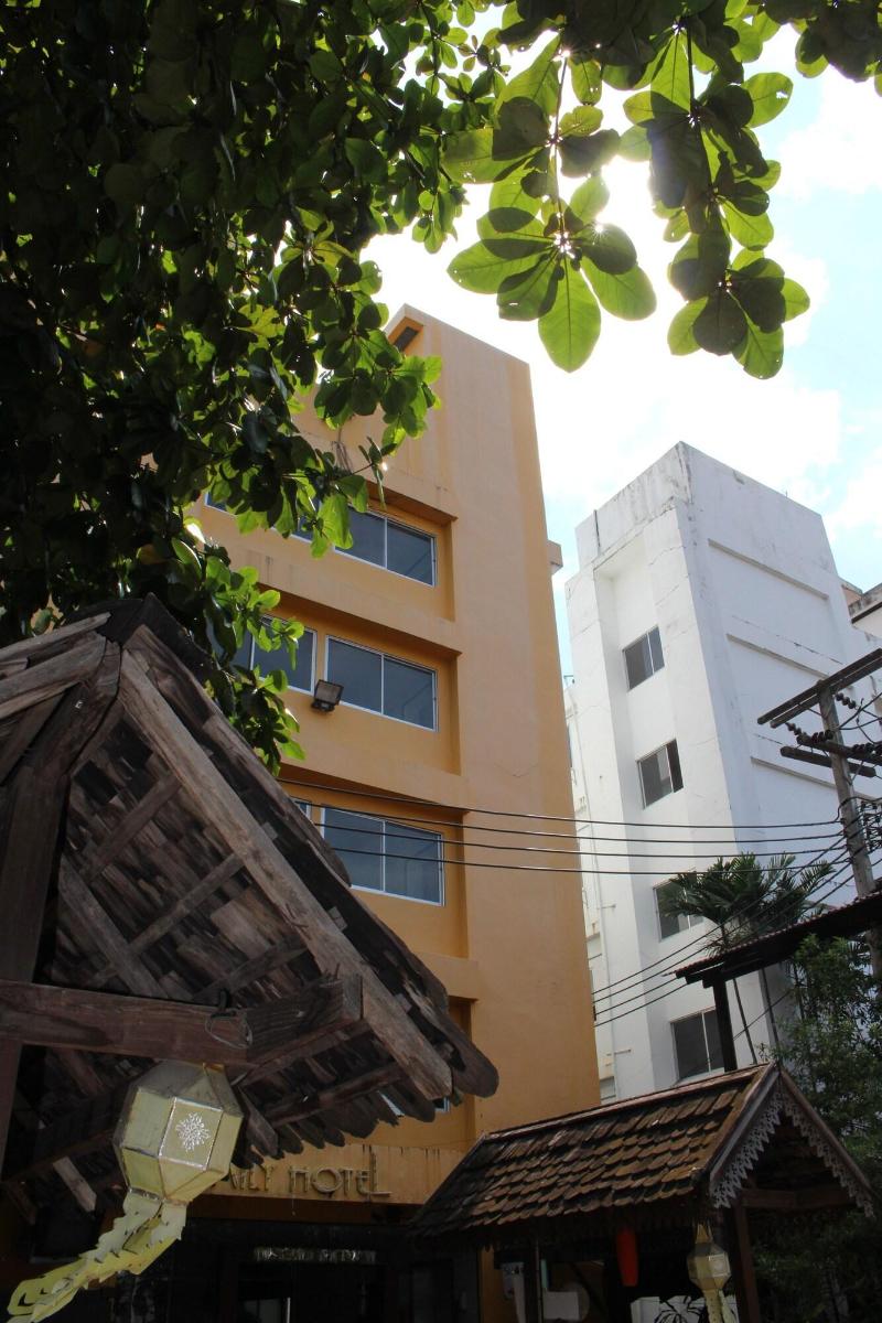 75409 Premium The Family Hotel — photo 3