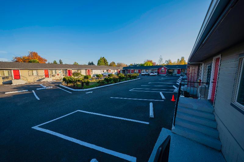 OYO Hotel Portland OR near Airport image