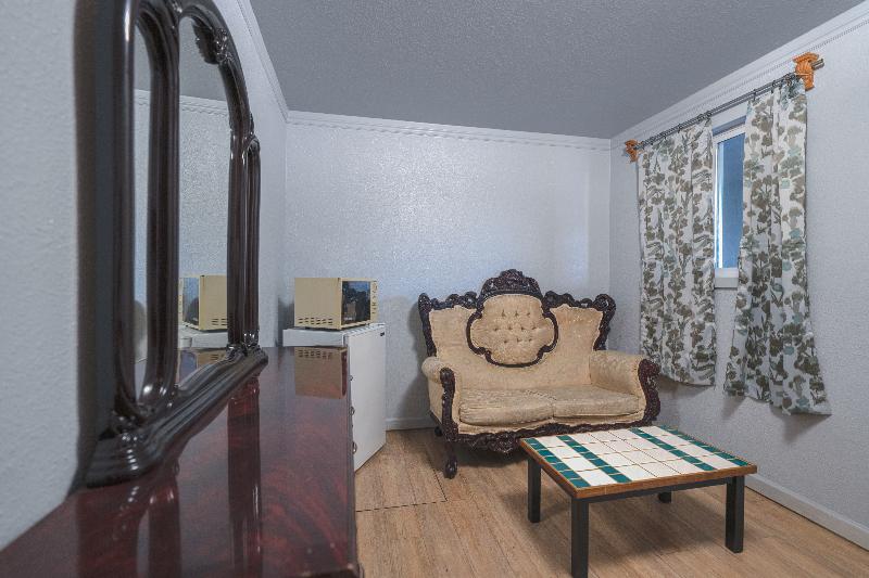 OYO Hotel Portland OR near Airport image