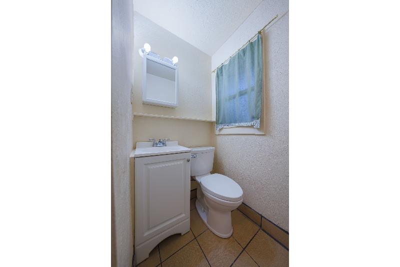 OYO Hotel Portland OR near Airport image