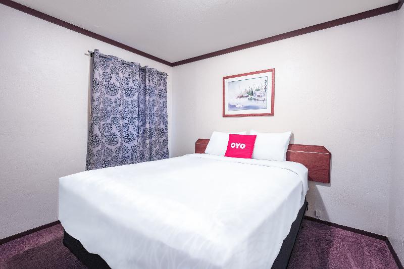 OYO Hotel Portland OR near Airport image