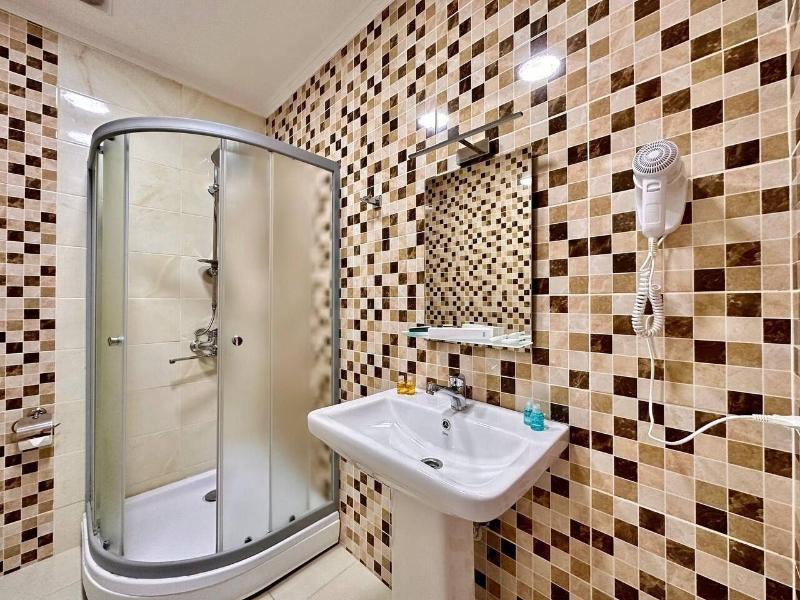 Deluxe Park Qusar Resort & Spa Hotel image