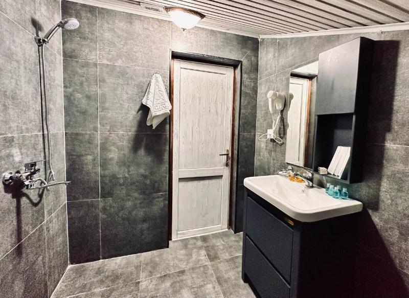 Deluxe Park Qusar Resort & Spa Hotel image