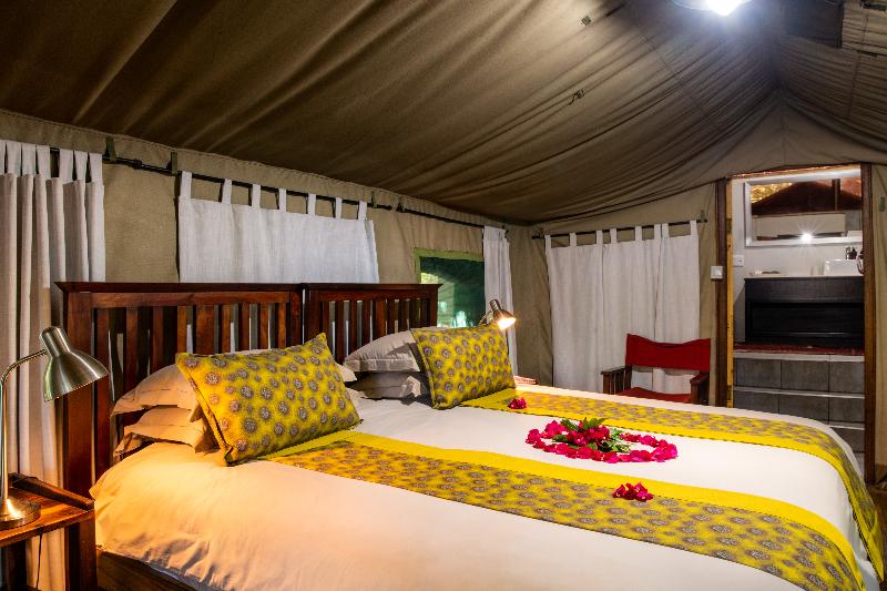 Ichingo Chobe River Lodge by Mantis image
