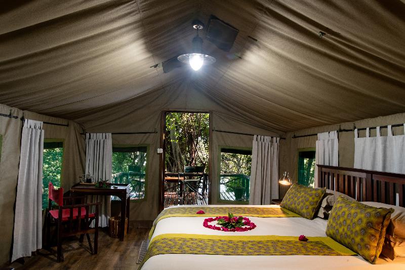 Ichingo Chobe River Lodge by Mantis image