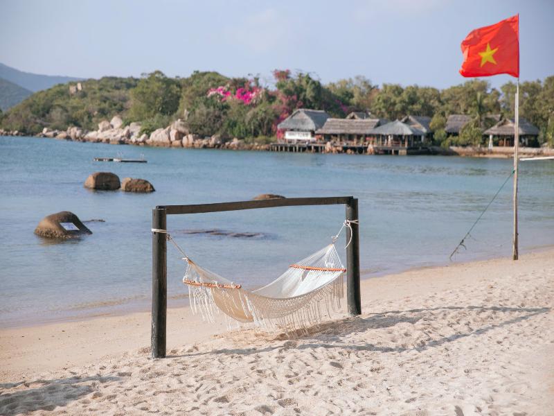 Whale Island Resort image