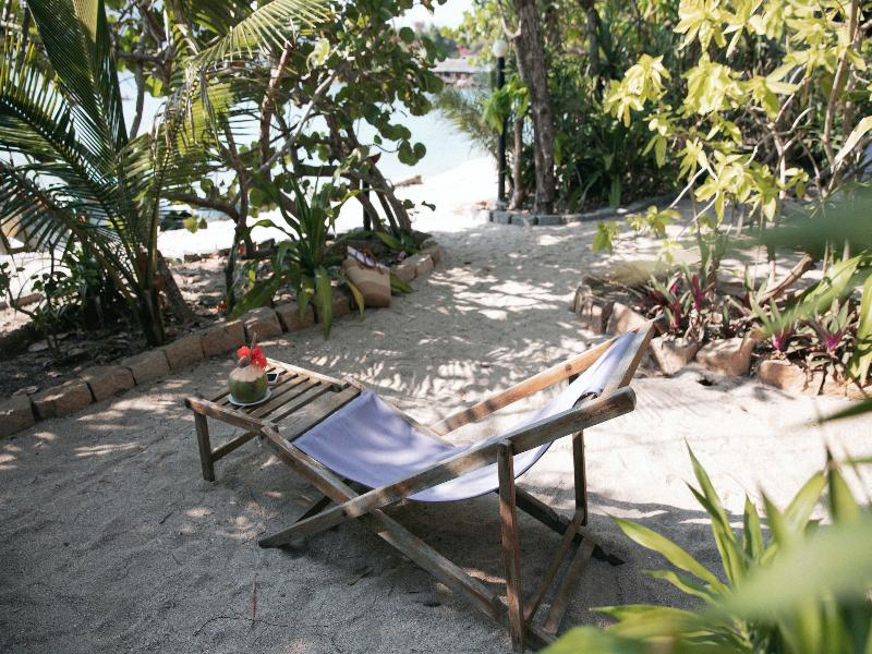 Whale Island Resort image