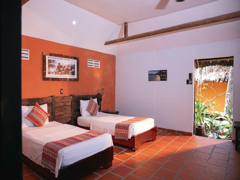 Whale Island Resort image