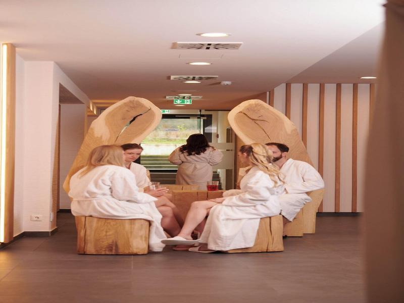 Rebhan S Business Wellness Hotel image