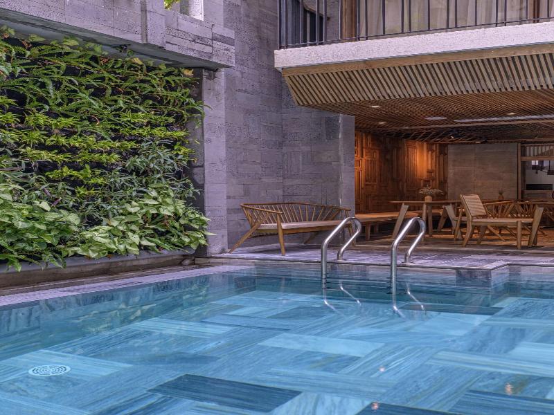 Le Boutique Danang image