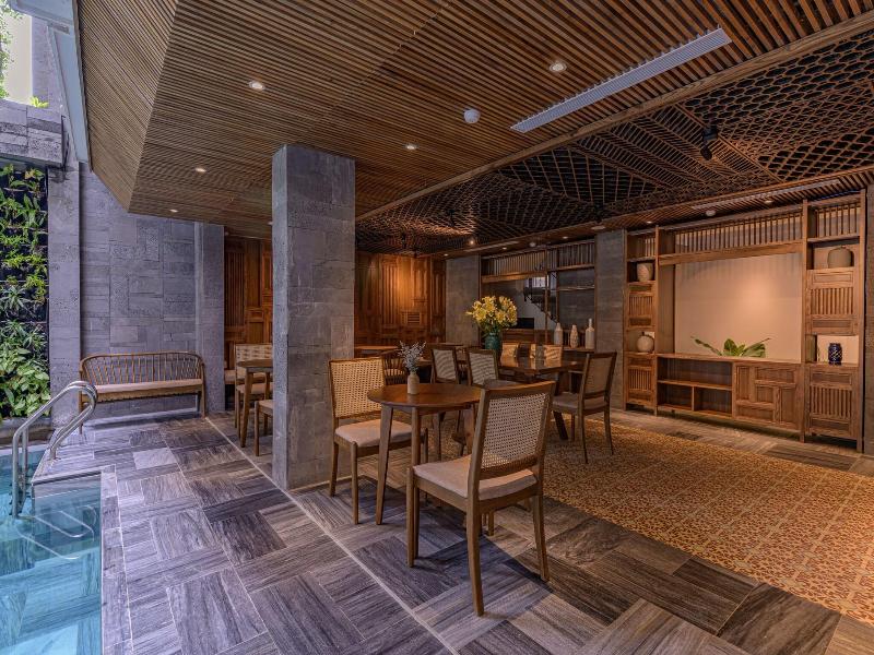 Le Boutique Danang image
